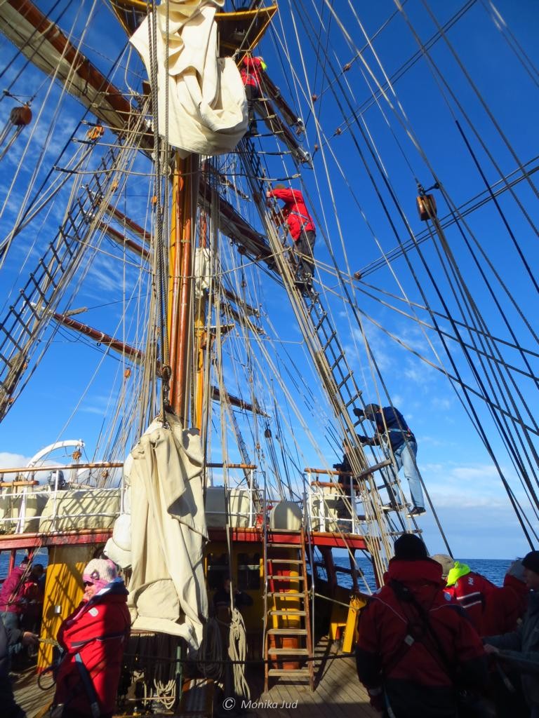 Klettern auf die Masten der Bark Europa