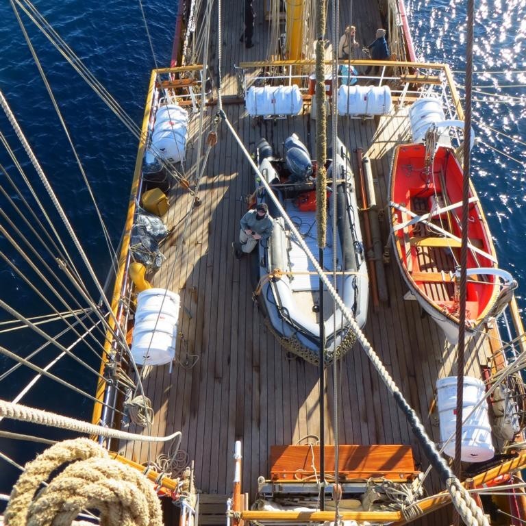 Aussicht vom Mast: Deck der Bark Europa